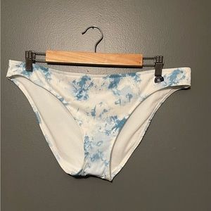 NWT Hollister bikini bottom size XL